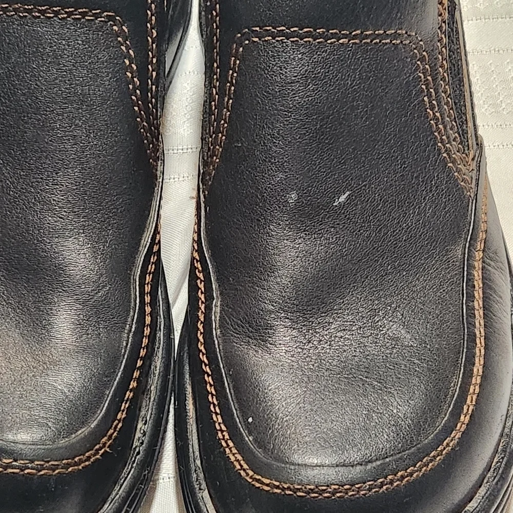 3/$25 Born brown leather slip on loafers size 8 / 41